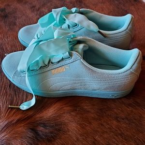 Puma seafoam green sneakers